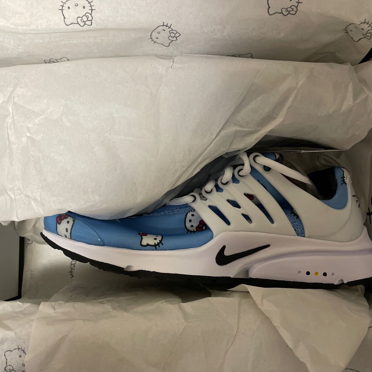 未使用品 28cm Hello Kitty × Nike Air Presto Hello Kitty ハロー