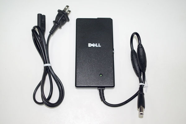 DELL/ original AC adaptor *DA65NS3-00/19.5V 3.34A/ outer diameter approximately 7.5mm inside diameter approximately 5mm* DELLAC19.5V18Y