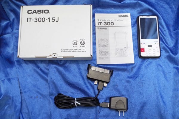 5台入荷 CASIO カシオ スマートコミュニケーター IT300-15J 元箱 充電器付属 62026-3S 卓抜