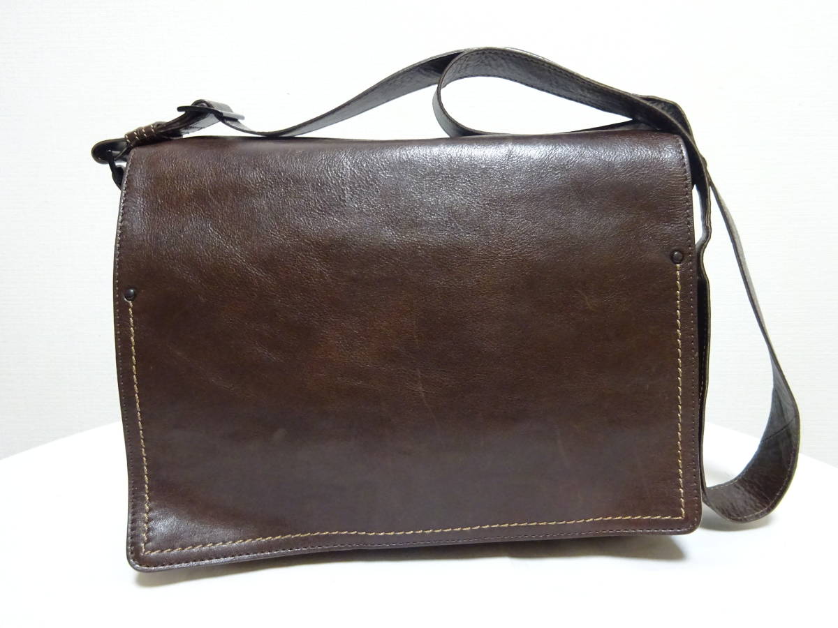  earth shop bag factory leather shoulder bag diagonal .. bag Brown chocolate tea color man and woman use made in Japan 