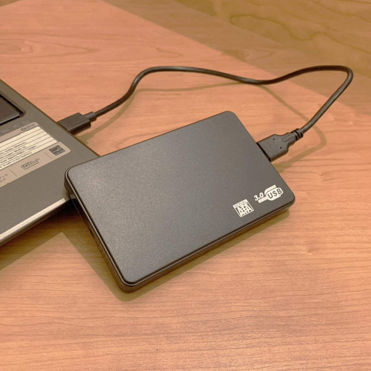 【USB 3.0 接続】 化粧箱入り 2.5インチ HDD/SSD ケース USB 3.0 接続 SATA ハードディスクケース 4TBまで 工具不要 【黒】_画像4