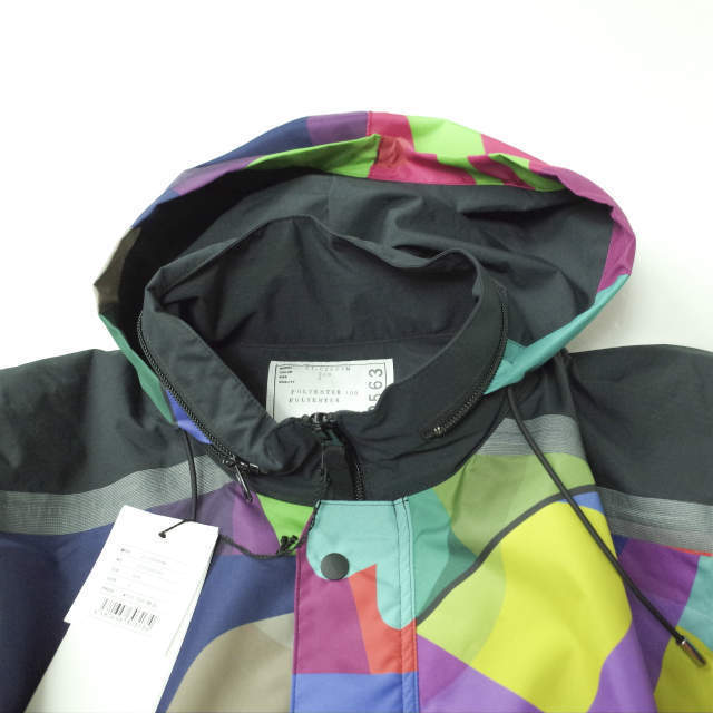 新品 sacai x KAWS サカイ カウズ 21AW 別注 日本製 Print Blouson プリントフーデッドブルゾン 21-02563M 2 MULTI ジャケット g6323_画像5