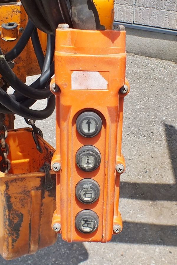 山形】日立 ホイスト 2t 電動チェーンブロック 電動トロリー付き 山形】日立 ホイスト 2t 電動チェーンブロック 電動トロリー付き