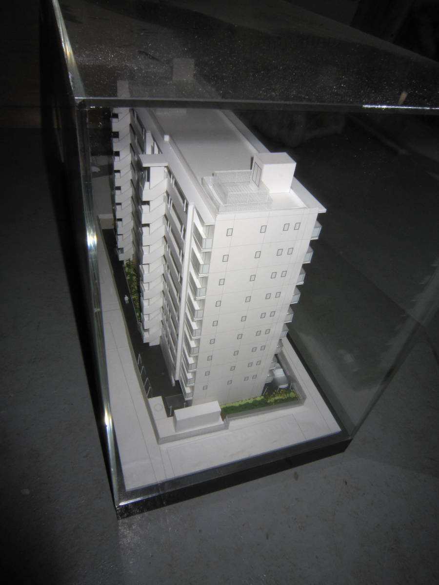 近隣送料無料　模型 住宅模型 建築模型 集合住宅 分譲 賃貸 アパート マンション ミニチュア_画像5