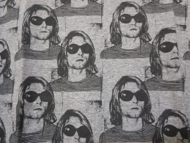Dead Stockcart Cobain (Nirvana/Nirvana) × UT Total Pattern Print T -For