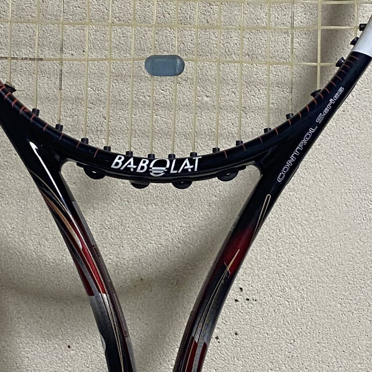 売切り！美品 BABOLAT / バボラ 硬式テニス ラケット CONTROL Series VS CONTROL 310g 保管品_画像2