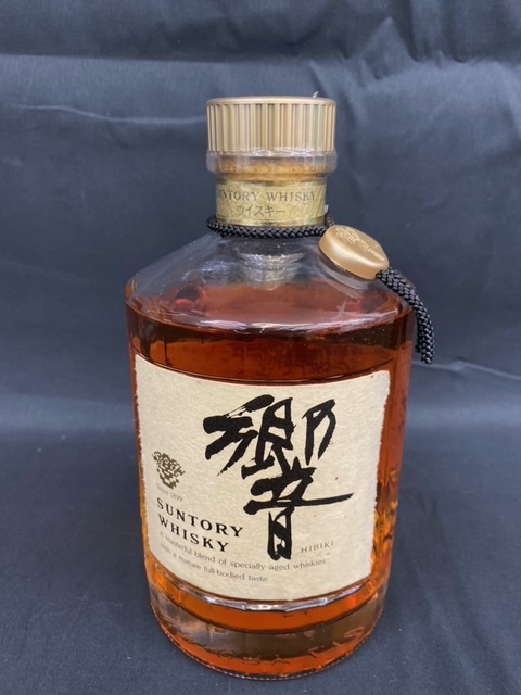 未開封　SANTORY　WHISKY　HIBIKI　サントリー　ウイスキー　響　750ml　43％　箱なし　ジャパニーズ　ウィスキー　　　　　　　8_画像1