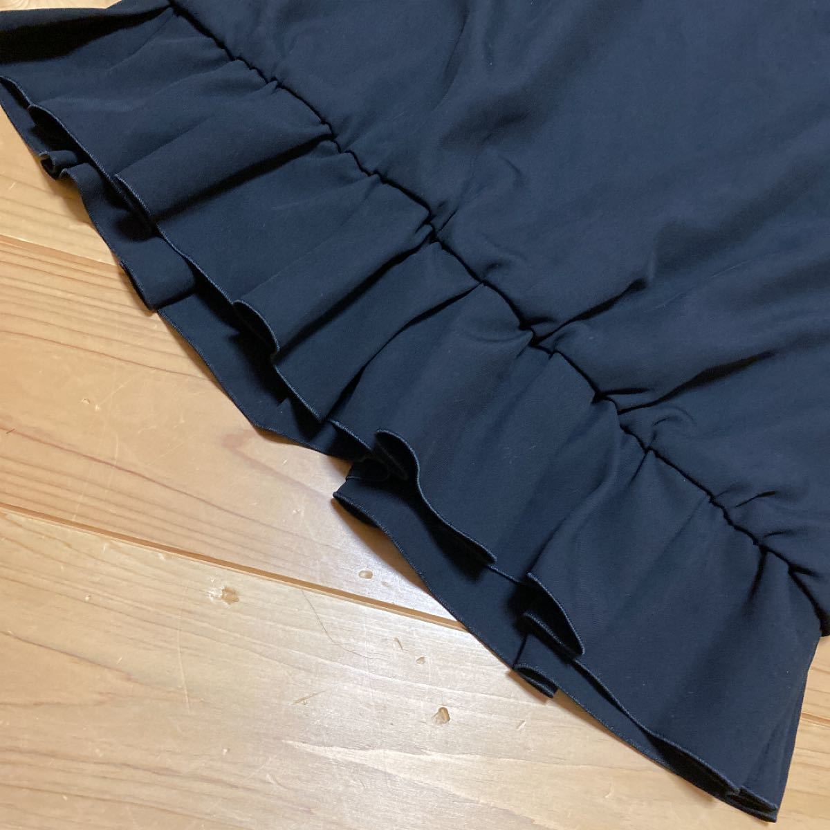 最終値下げ！新品未使用タグ付き　エムプルミエ　日本製　百貨店購入　ノースリーブシャツ　サイズ34 タンクトップ　ブラック　黒