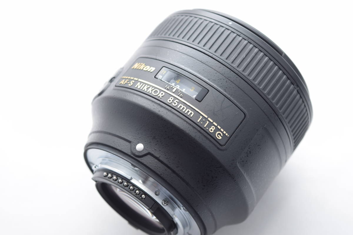 Nikon ニコン AF-S NIKKOR 85mm f/1.8G-