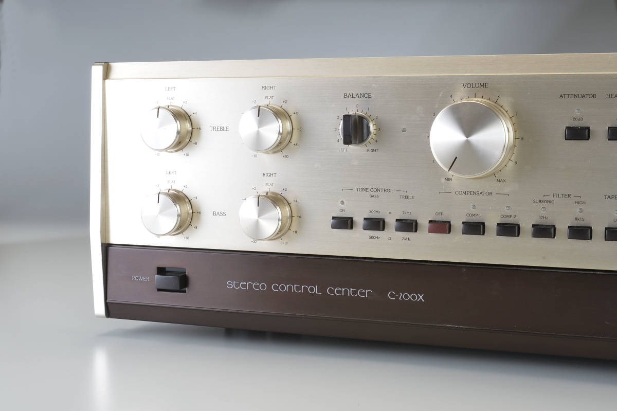 Accuphase アキュフェーズ C-200X プリアンプ コントロールアンプ