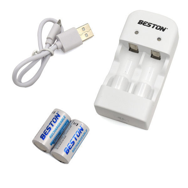 同梱可能 CR123A 2個付き USB充電器(CR2 CR123A兼用 充電器）3211ｘ１台_画像1