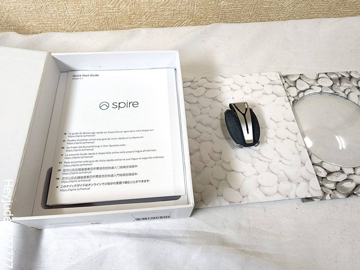 【 ほぼ新品/使用感無し 】 Spire Mindfulness and Activity Tracker 活動量計 呼吸 モニタリング 集中力 計測 for iOS Android_画像2