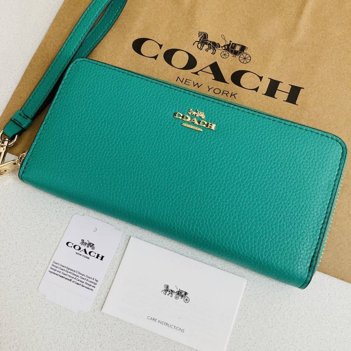 COACH コーチ  長財布 リストレット ラグジュアリー ペブルド