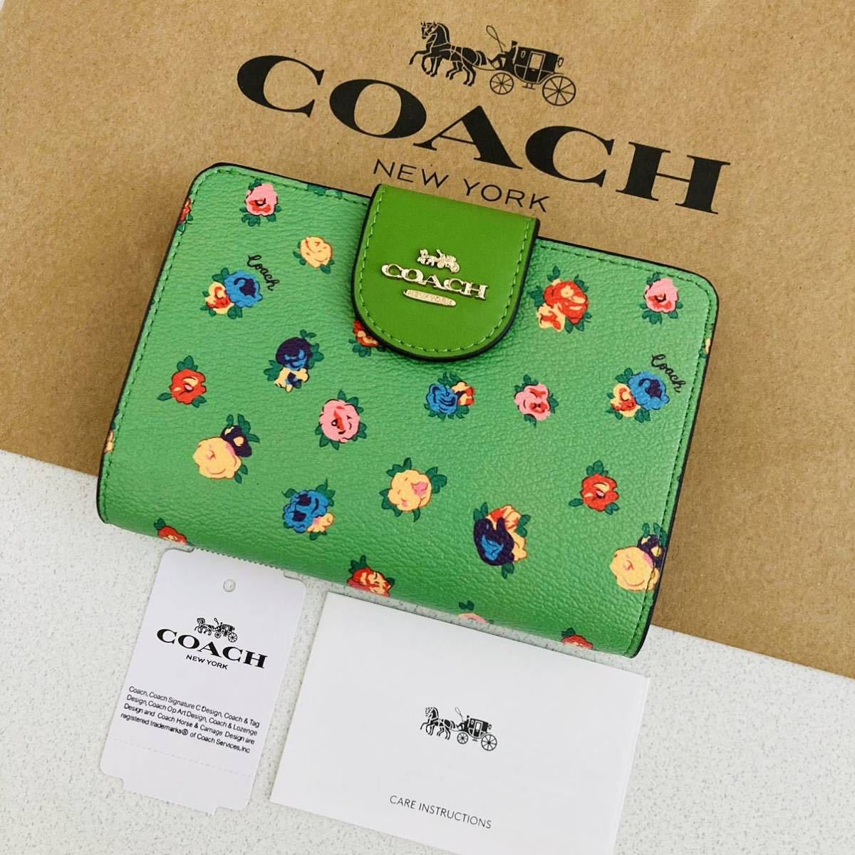 ショッピング日本 COACH 二つ折り財布　ミディアムウォレット　緑　グリーン　花柄 キーケース