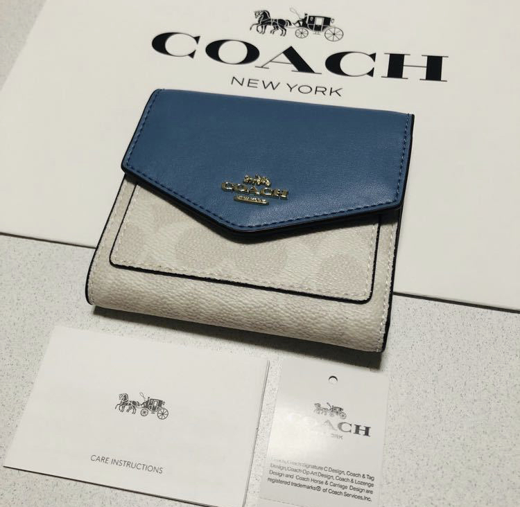 COACH ジョージー スモール ウォレット カラーブロック×シグネチャー-