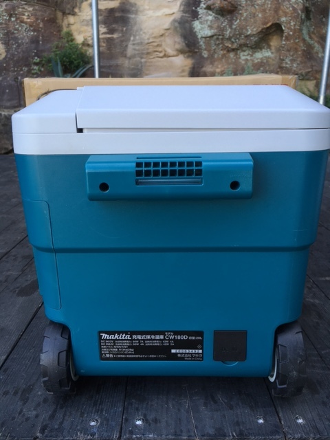 美品 マキタ makita 充電式保冷温庫 クーラーボックス CW180DZ 箱付き