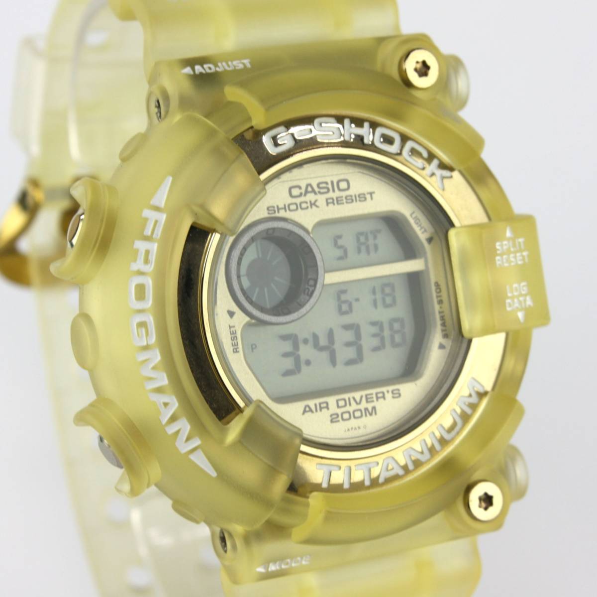 56%以上節約56%以上節約G-SHOCK DW-8201WC Casio 腕時計 腕時計