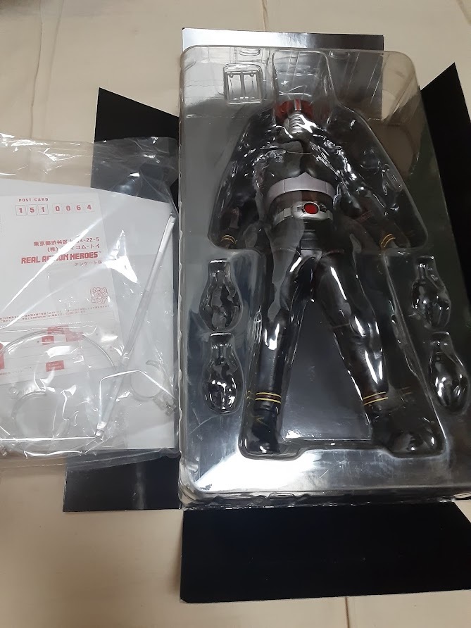 2023定番 ヤフオク! - メディコムトイ RAH DX 仮面ライダーブラック 20