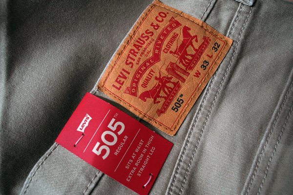 ◆Levi's リーバイス 505 00505-1584 レギュラーストレート ベージュパンツ◆W33◆_画像4