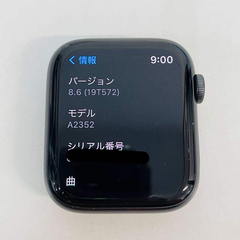 美品　apple watch アップルウォッチ MYYK2J/A NikeSE GPSモデル 44mm スペースグレイアルミ i9148 60サイズ発送_画像2