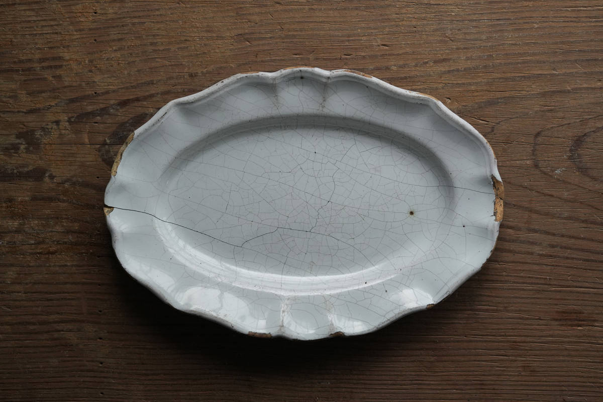 小振りな白錫釉ファイアンス 花リムオーバル皿 / 18世紀・フランス アンティーク 古道具 Yahoo!フリマ（旧）