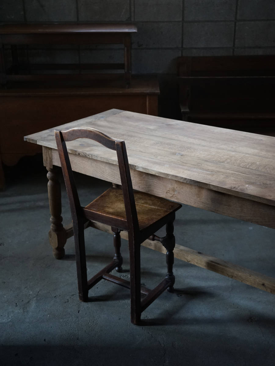 古い無垢材の装飾脚の木製テーブル / 19世紀・北フランス / 古家具 古道具 古物 家具 机 作業台_画像5