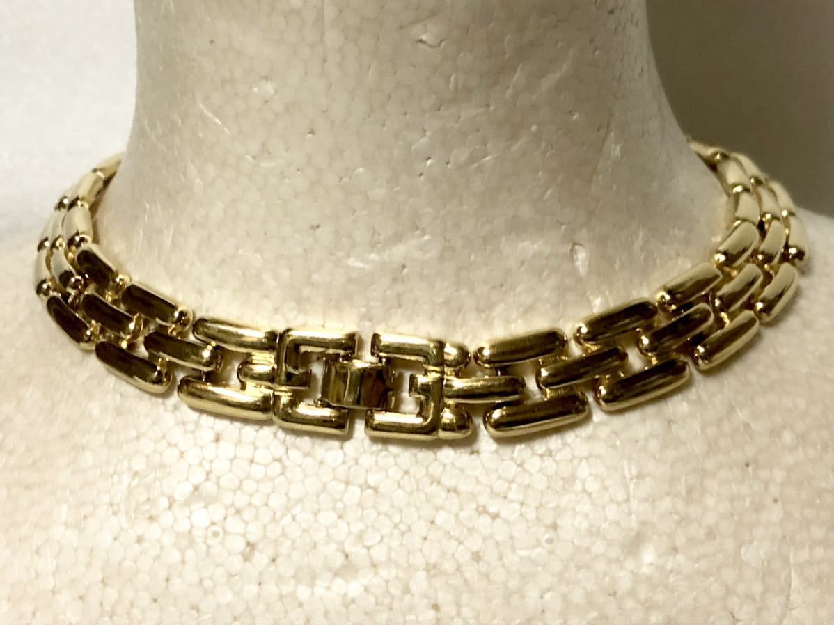 美品 GIVENCHY ジバンシィ 大ぶり ネックレス ゴールド ストーン
