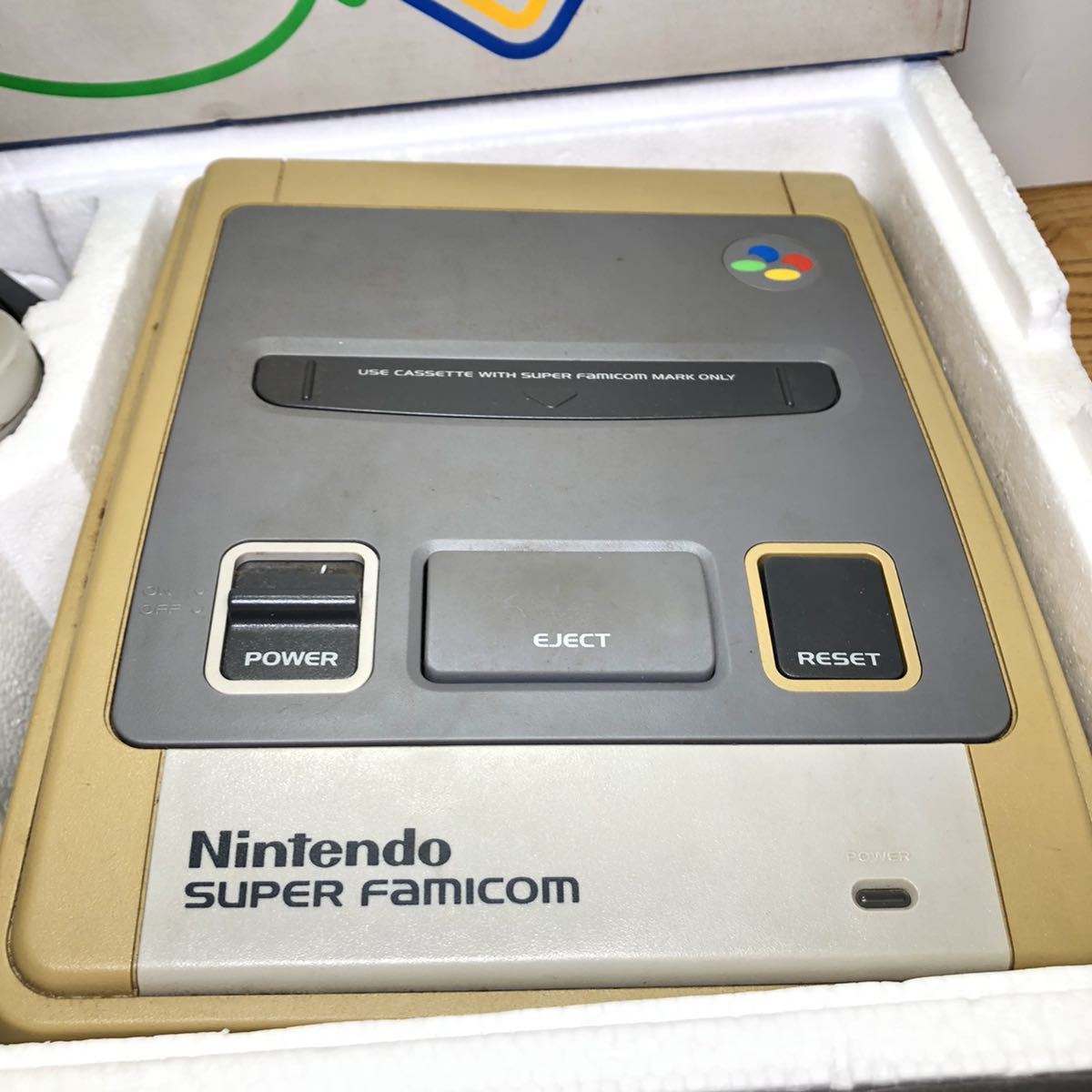 初期動作のみ確認済み 初代スーパーファミコン本体 箱など付属付き_画像2