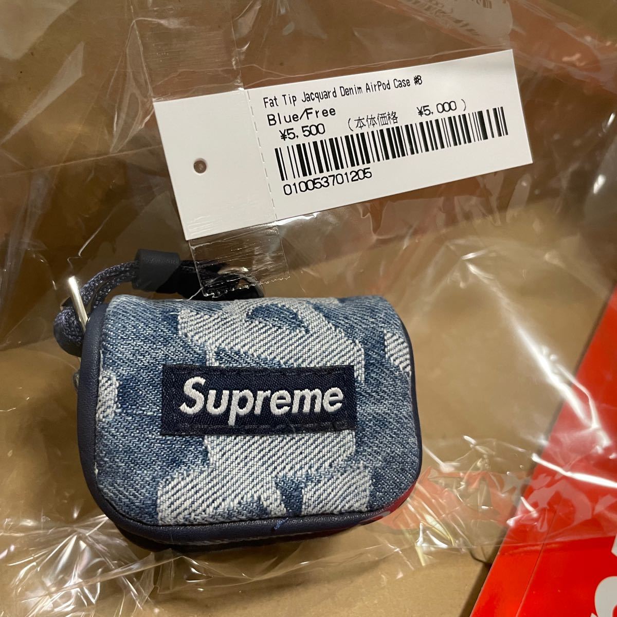 Supreme Fat Tip Jacquard Denim AirPod Case SS22 [review] 