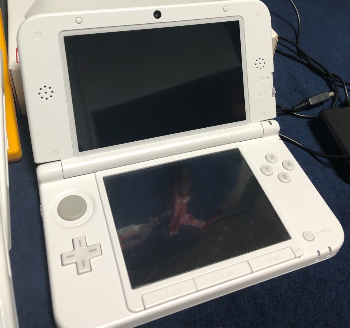 Nintendo 3DS LL ホワイト ソフト4本セット