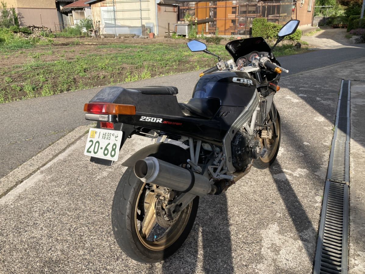 CBR250R mc17 中古車 実働 書類あり 自賠責あり_画像5