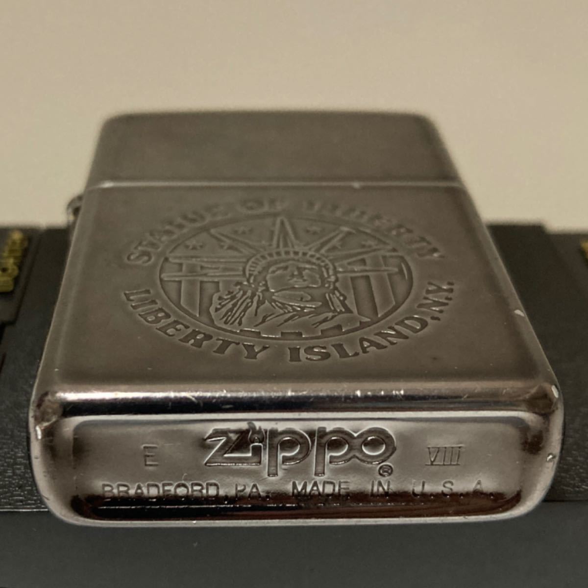 ZIPPOライター STATUE OF LIBERTY クロム 中古品 箱無し 1992年 ZIPPOライター STATUE OF LIBERTY クロム 中古品 箱無し 1992年