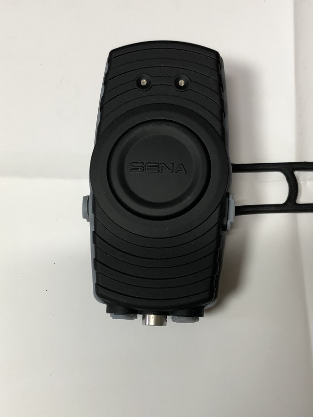 SENA SR10 双方向無線機器用 Bluetooth アダプター www.pibid.org