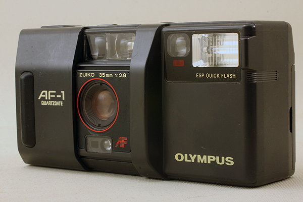 貴重な動作品♪】 OLYMPUS AF-1 QD ZUIKO 35mm F2.8 LENS 497 オリンパス ねれてもピカソ ぬれピカ ズイコー  生活防水機 QUARTZ DATE