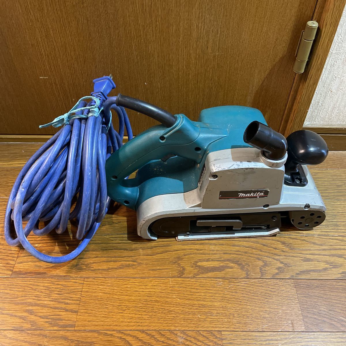 マキタ makita 100mmベルトサンダ モデル 9403 www.esole.eu