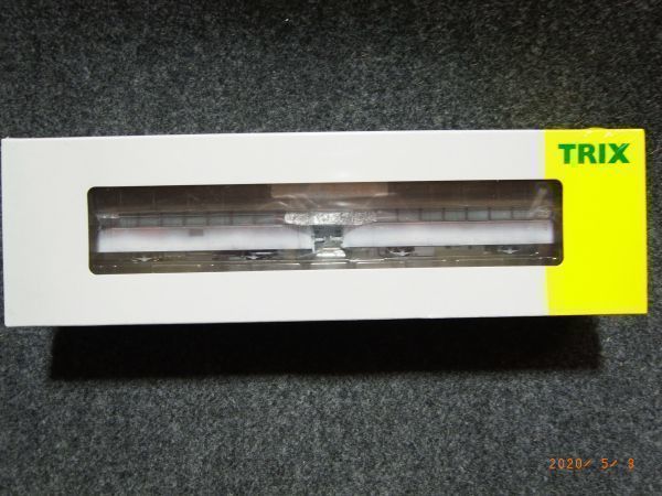 【半額】 ゲージ 16.5mm HO 鉄道模型 ★未開封、雪化粧仕様★ 22796 トリックス製 独TRIX レールバス 1箱 2両入り BR798+998 DB 外国車輌