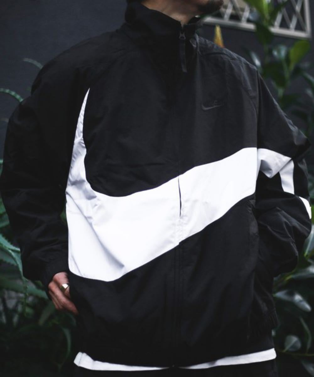 NIKE BIG SWOOSH ウーブンジャケット NIKE BIG SWOOSH ウーブンジャケット