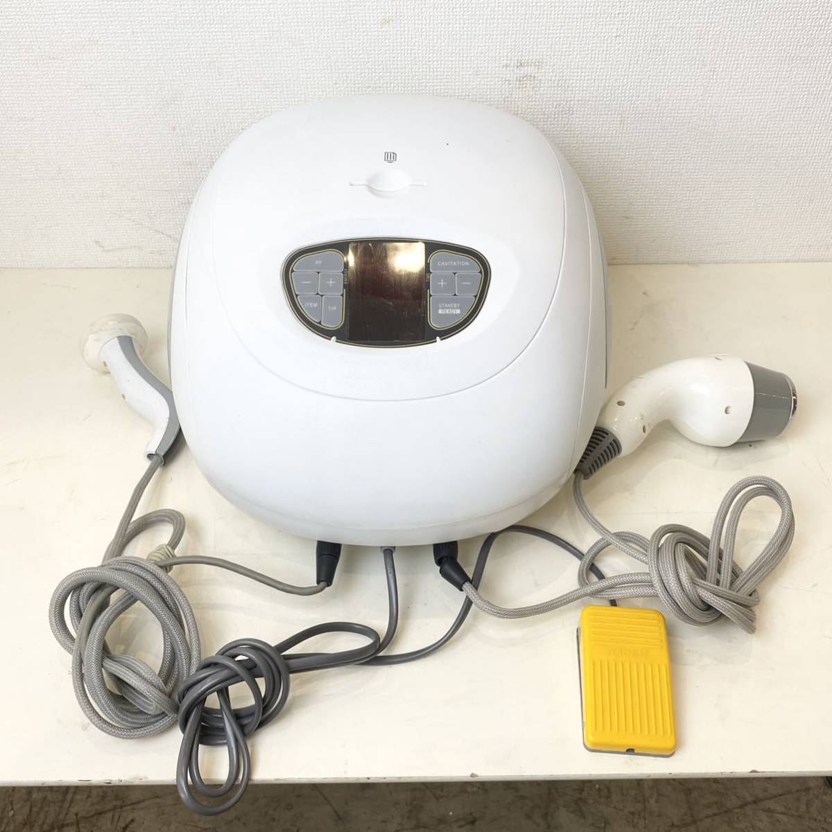 14*現状品 業務用痩身機 キャビエスト キャビテーション ラジオ 14*現状品 業務用痩身機 キャビエスト キャビテーション ラジオ