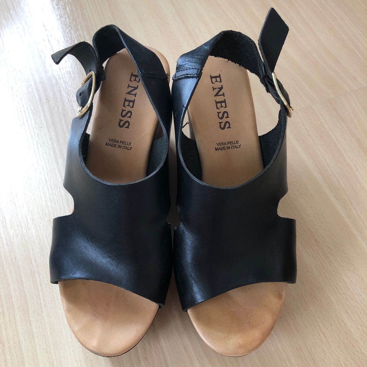 ENESS エネス 黒 レザー バックストラップ ウェッジソール 厚底 サンダル サイズ37