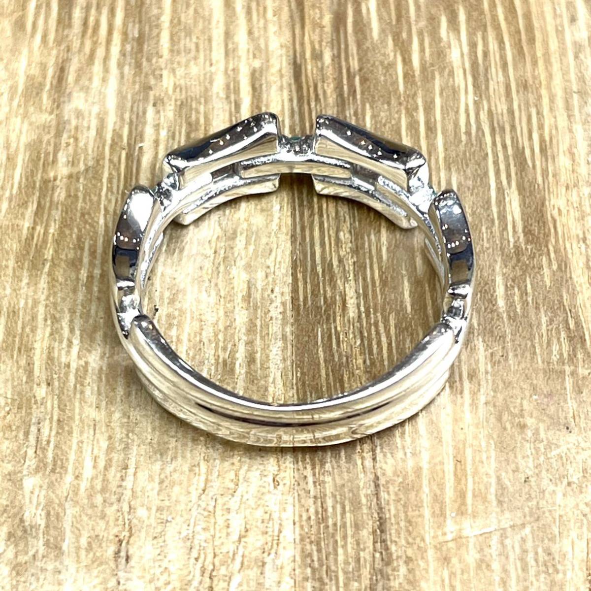 ネオンカラー!Pt900 パライバトルマリン 0.16ct リング 6.83g M811