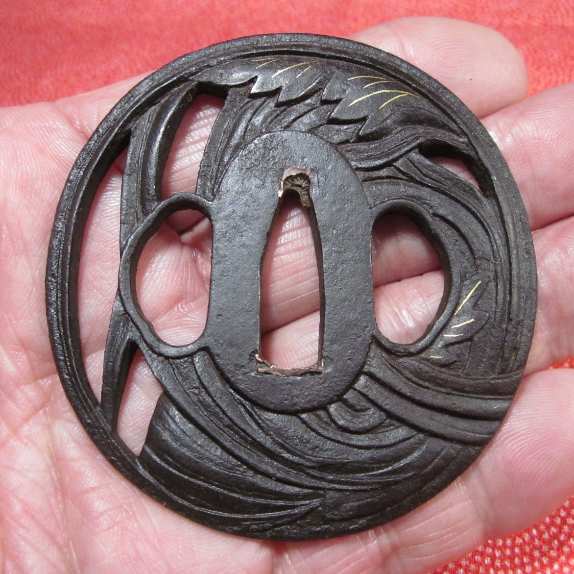 優品 579 鉄鍔 丸形 草の図 音色良 象嵌|PayPayフリマ