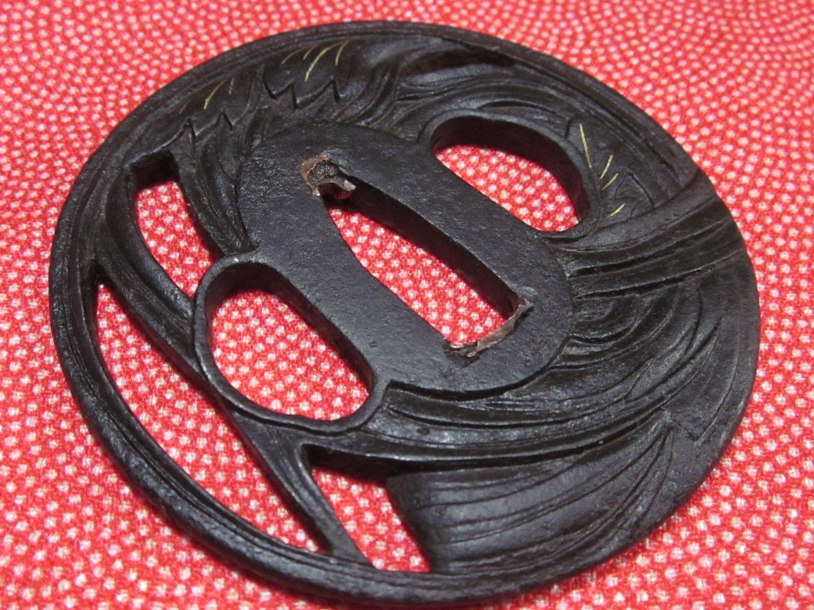 優品 579 鉄鍔 丸形 草の図 音色良 象嵌|PayPayフリマ
