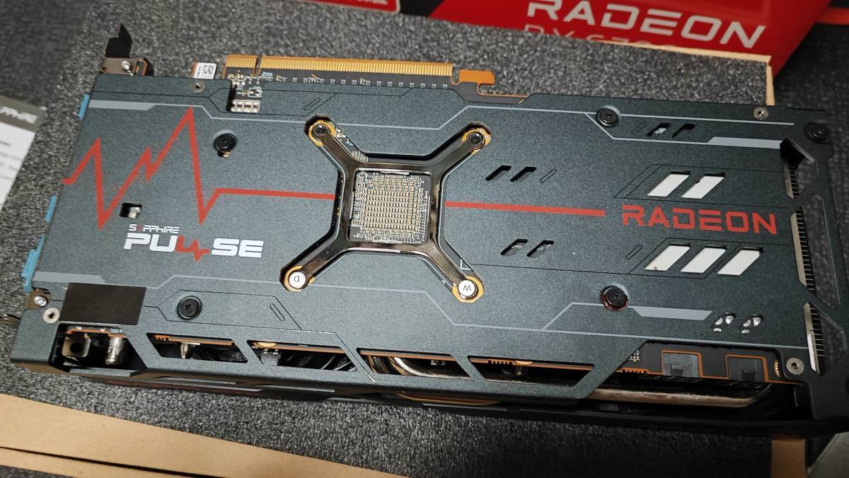 美品 SAPPHIRE PULSE Radeon RX6700XT 12G GDDR6 サファイア_画像3