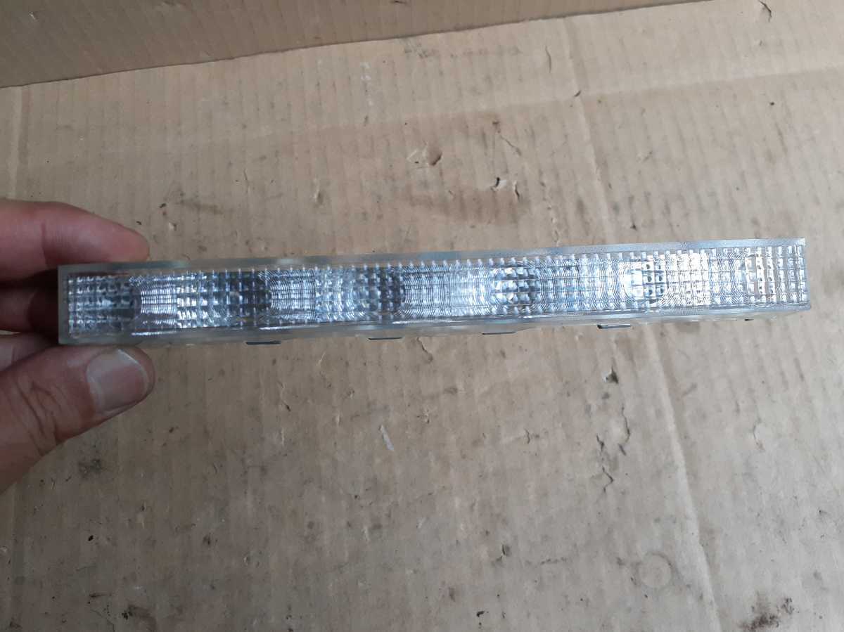 NCP100 ラクティス ハイマウントストップランプ LED KOITO 22-334 トヨタ 81505-52010_画像4