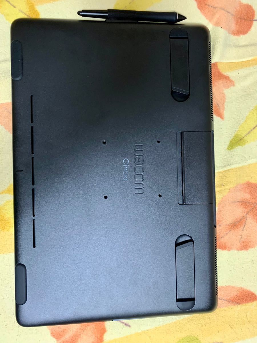 美品 Wacom Cintiq16 DTK1660K1D 付属品完備 動作不良なし ceratinxd.com