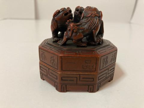  three lion sculpture vermilion inkpad ornament .. thing better fortune . luck calligraphy lion tree carving width 5.5. height 5.