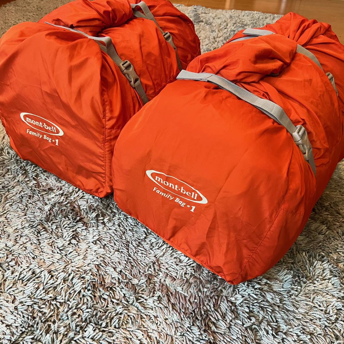 2個セット Mont Bell モンベル ファミリーバッグ 1 オレンジ 封筒型 通年使用 寝袋 シェラフ キャンプ アウトドア 送料無料 Www Splashecopark Com Br