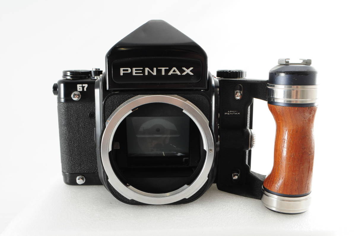 PENTAX 6x7 グリップ付き-