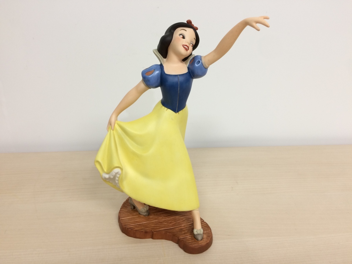WDCC 白雪姫 クイーン フィギュア 新品未使用 廃盤品 石川県の公立高校