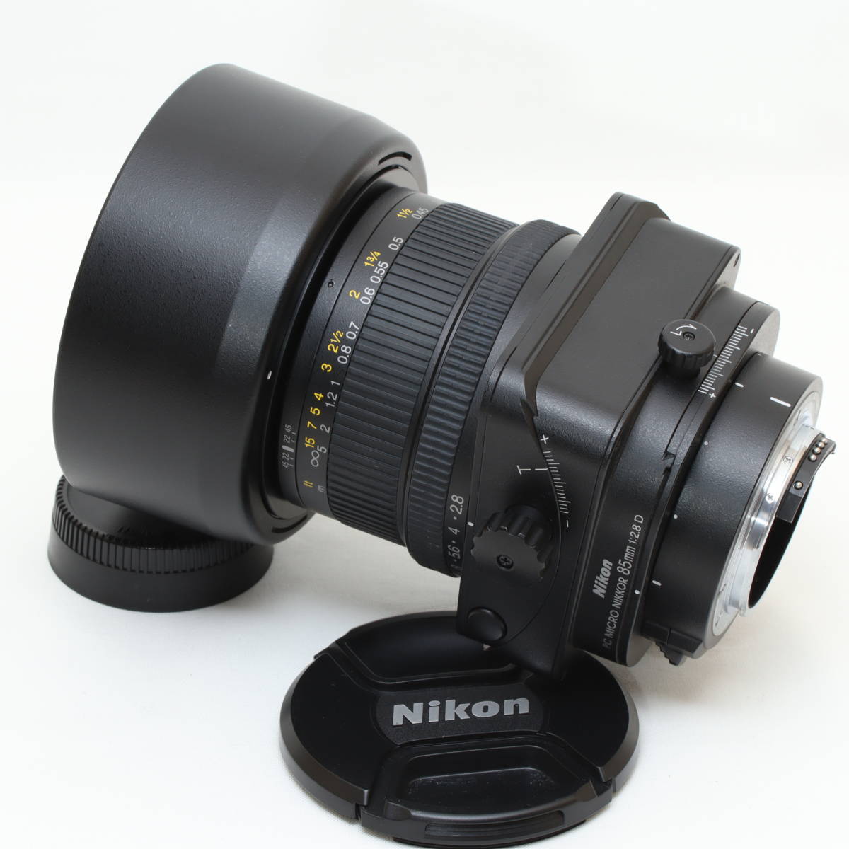 極美品 Nikon PC MICRO NIKKOR 85mm F2.8 D